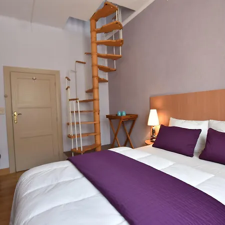 Amelie * 德帕内